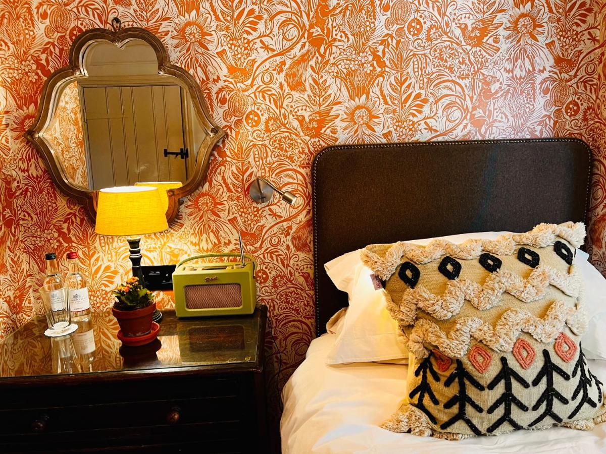 The Red Lion Inn Long Compton Екстер'єр фото