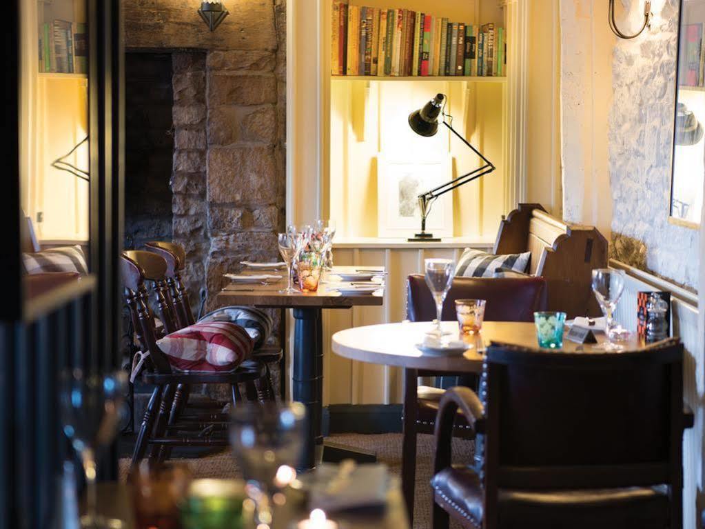 The Red Lion Inn Long Compton Екстер'єр фото